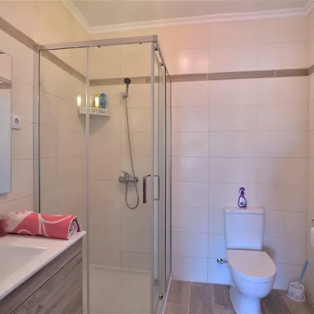 T2 Galeoes Apartament