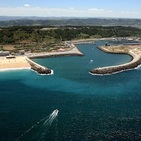 T2 Galeoes Apartament Nazaré